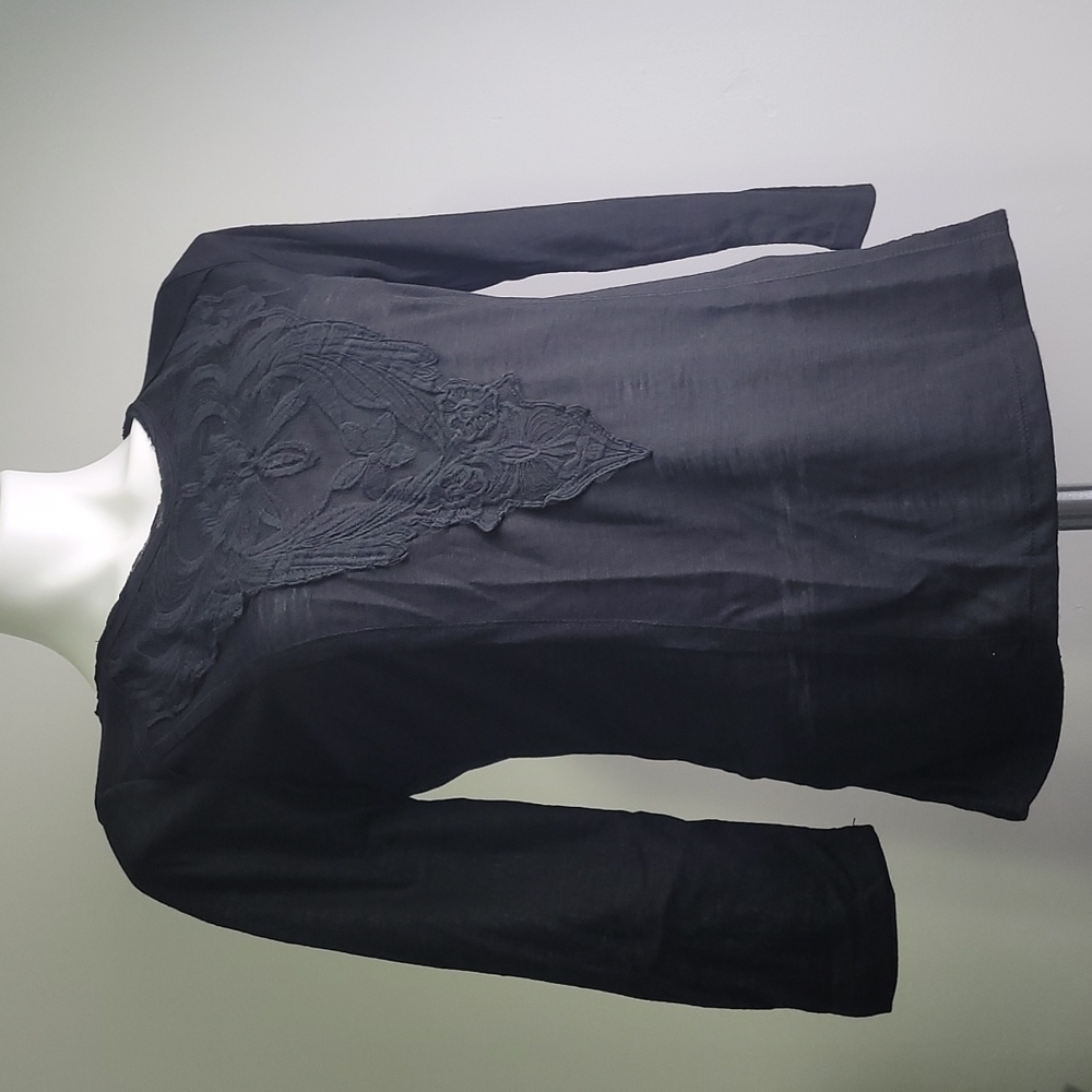 COCO + JAMESON BLACK BLOUSE W/LACE FLORAL COLLAR DETAIL 3/4 SLEEVE M